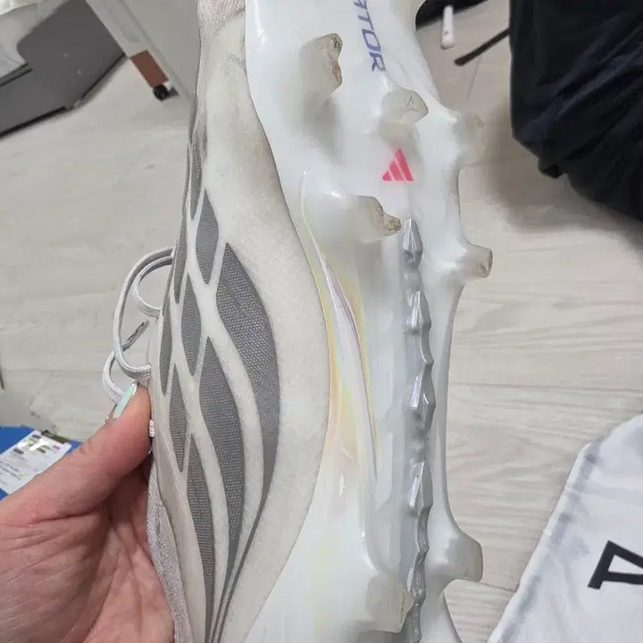 [BUNJANG] Adidas Predator Soccer Cleats White/Blue / 아디다스 프레데터 축구화 화이트/블루