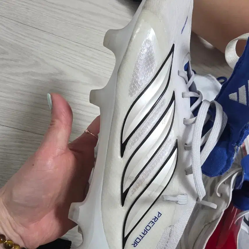 [BUNJANG] Adidas Predator Soccer Cleats White/Blue / 아디다스 프레데터 축구화 화이트/블루