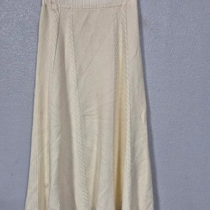 [BUNJANG] Ivory Knit Long Skirt / 아이보리 니트스커트 66~77