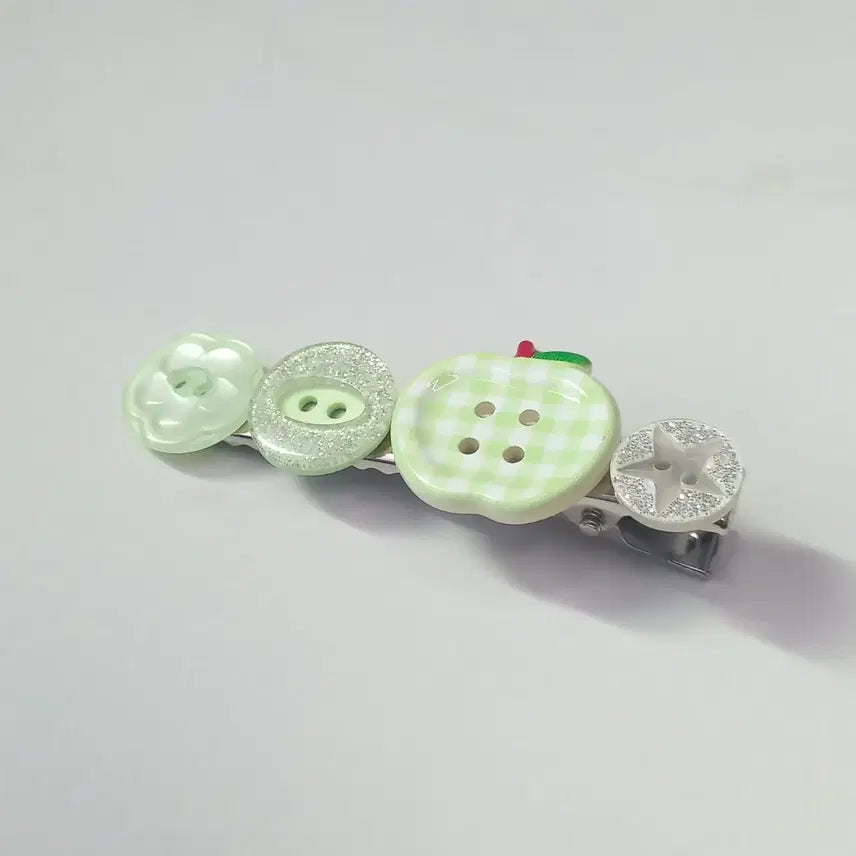 [BUNJANG] Unbranded Green Apple Button Hairpin / 반짝 풋사과 단추핀 헤어핀 머리핀