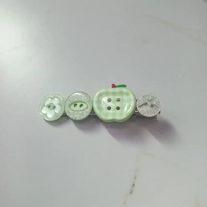 [BUNJANG] Unbranded Green Apple Button Hairpin / 반짝 풋사과 단추핀 헤어핀 머리핀