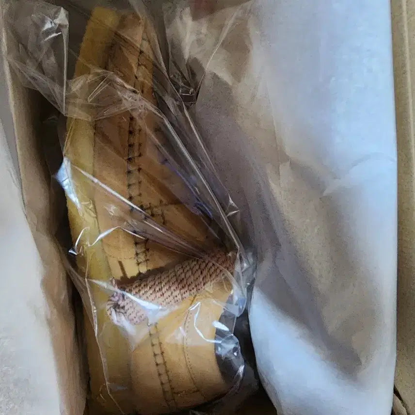 [BUNJANG] Clarks Weaver Weft 270 Light Tan Suede Shoes / 클락스 위버 웨프트 270 라이트 탠 스웨이드 새제품