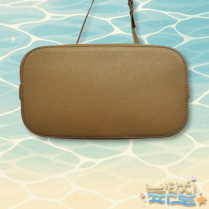 [BUNJANG] Couronne Betsy Shoulder Bucket Bag / 쿠론 뱃시 숄더 버킷백