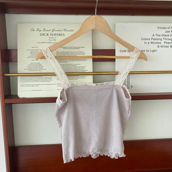 [BUNJANG] Oini Vintage Lace Cami Blouse Beige / 빈티지 레이스 나시 블라우스 베이지