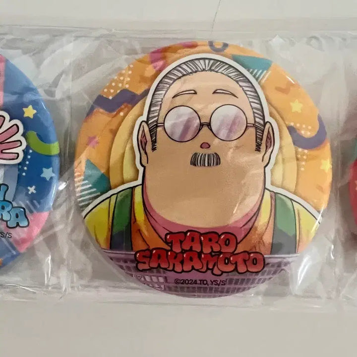[BUNJANG] Sakamoto Days Holiday Version 3-Piece Can Badge Set / 사카모토 데이즈 나구모 신지 타로 캔뱃지 3종 세트 홀리데이즈