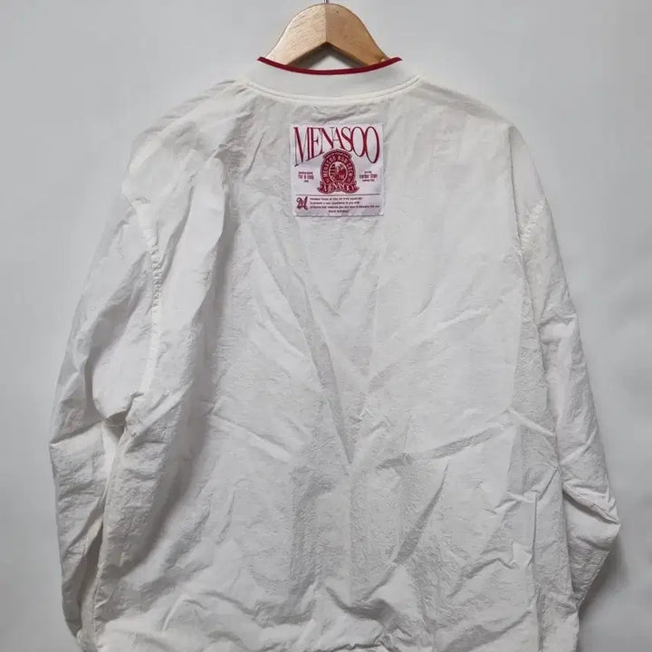 [BUNJANG] MENASOO Old School V-Neck Windbreaker Pullover / MENASOO 올드스쿨 V넥 바람막이 풀오버 F