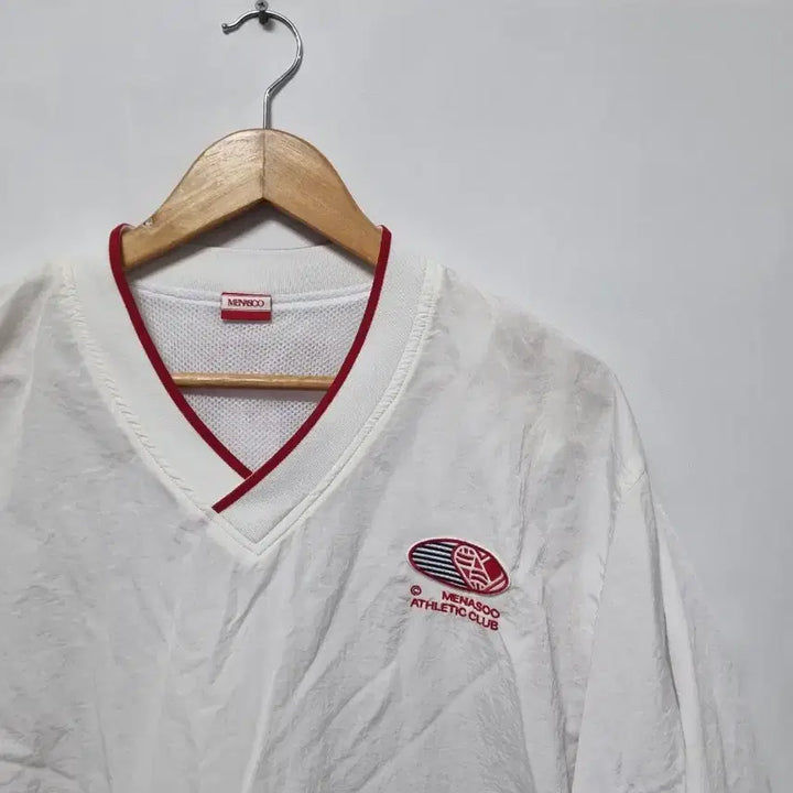 [BUNJANG] MENASOO Old School V-Neck Windbreaker Pullover / MENASOO 올드스쿨 V넥 바람막이 풀오버 F
