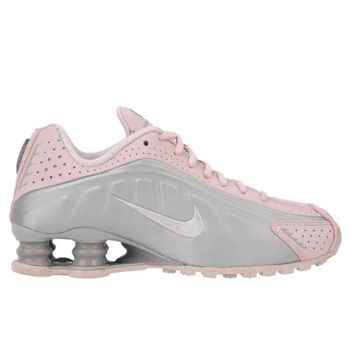 [BUNJANG] Nike Shox R4 Barely Rose Metallic Platinum Sneakers / 나이키샥스 R4 베얼리 로즈 메탈릭 플레티넘