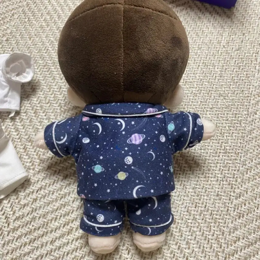 [BUNJANG] Astro Cha Eun-woo Doll - Telephone, Pajama Outfit / 아스트로 차은우 인형 - 전화해, 파자마 의상 포함