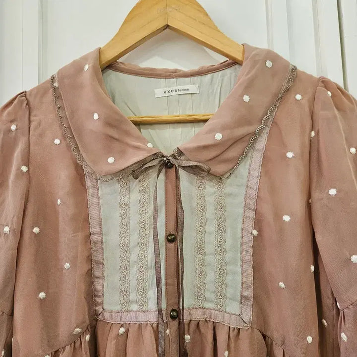 [BUNJANG] Axes Femme Dot Chiffon Blouse / 엑시즈팜 도트 쉬폰 블라우스 (초코무드)