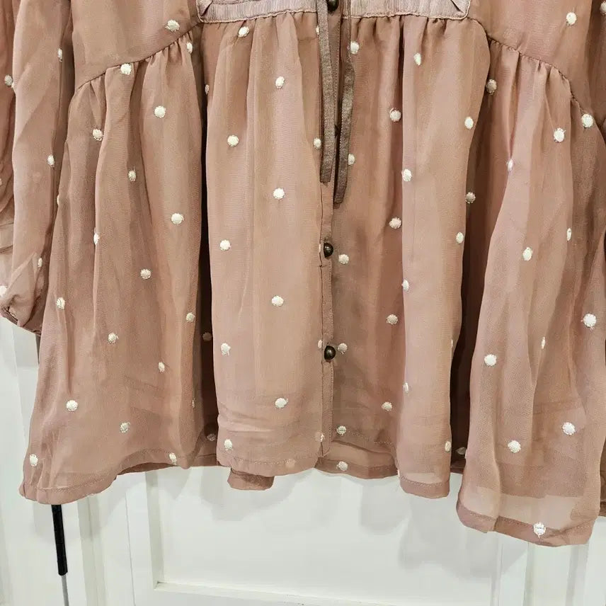 [BUNJANG] Axes Femme Dot Chiffon Blouse / 엑시즈팜 도트 쉬폰 블라우스 (초코무드)