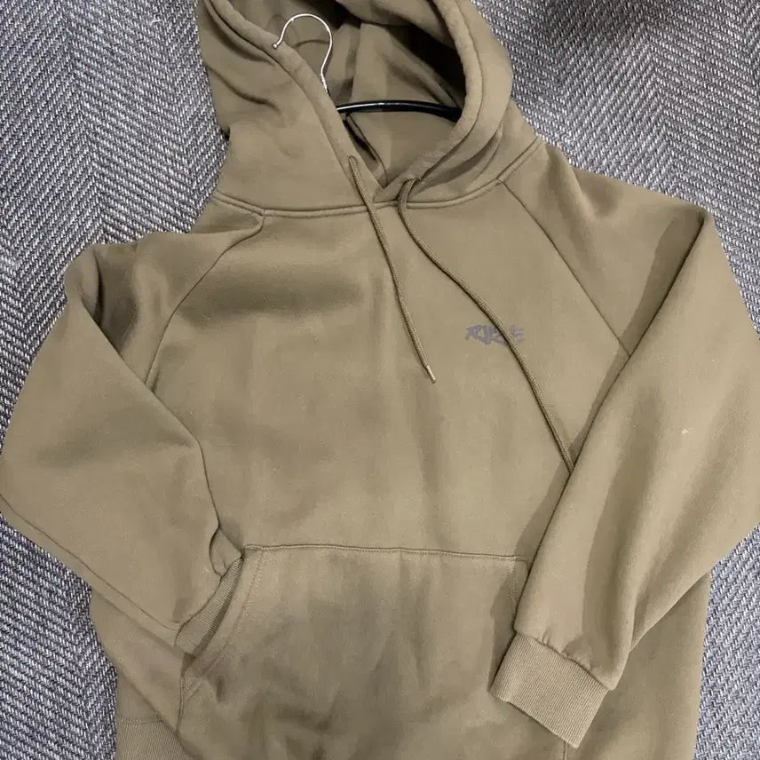 [BUNJANG] RIIZE Up Hoodie B Version Khaki / 라이즈 업 MD 후드티 B버전 카키 (포카X) 판매