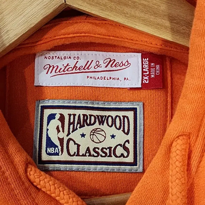 [BUNJANG] Mitchell &amp; Ness Phoenix Suns Head Coach Pullover Hoodie (2XL) / (2XL) 미첼앤네스 남성용 피닉스 선즈 오렌지/퍼플 헤드 코치 풀오버