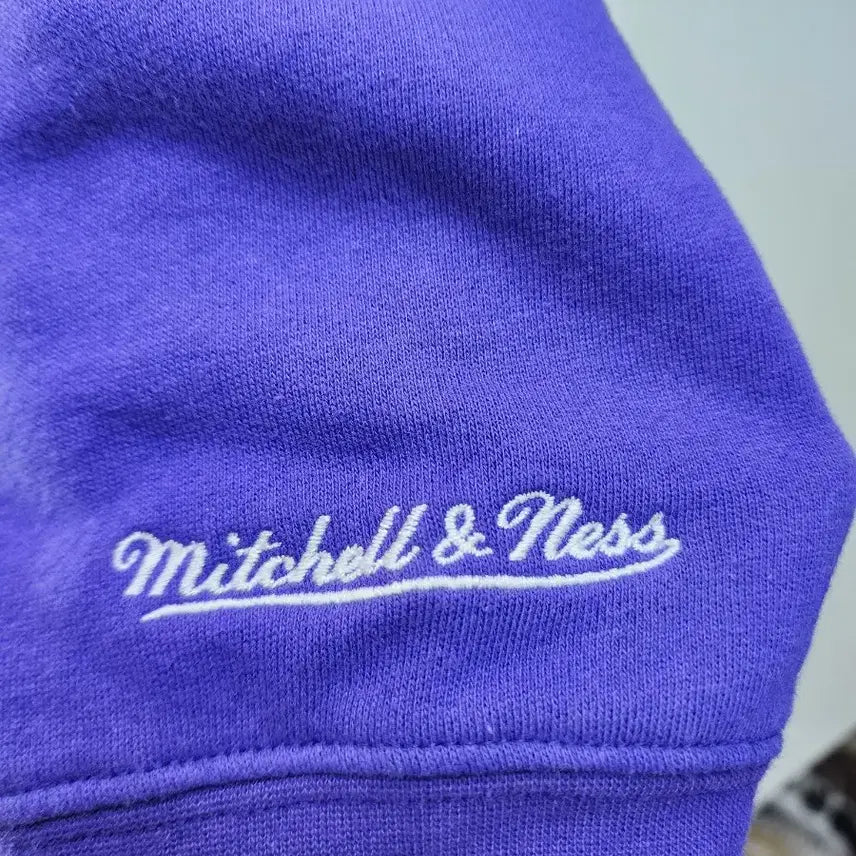 [BUNJANG] Mitchell &amp; Ness Phoenix Suns Head Coach Pullover Hoodie (2XL) / (2XL) 미첼앤네스 남성용 피닉스 선즈 오렌지/퍼플 헤드 코치 풀오버