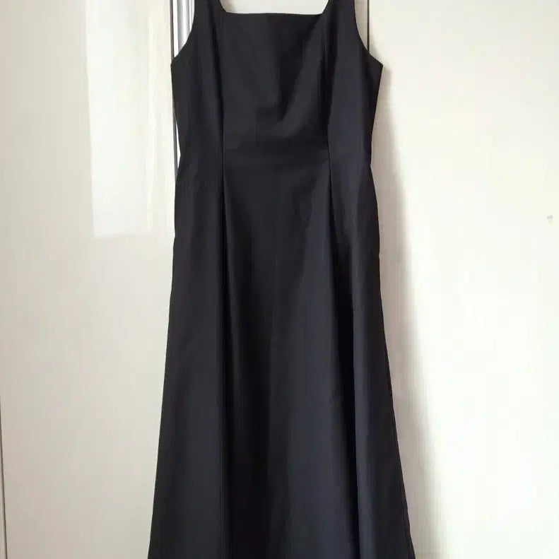 [BUNJANG] SOIR Flare Dress / 쏘이르 플레어 원피스 SOIR