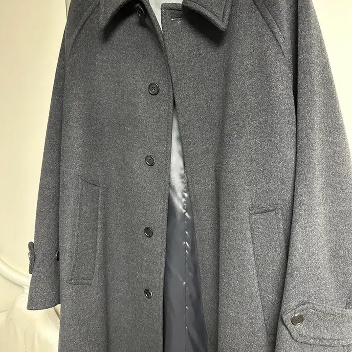 [BUNJANG] Brown Yard Balmacaan Coat (Charcoal) - Size 5 / 브라운야드 23fw 발마칸 코트 (차콜) 5사이즈 판매