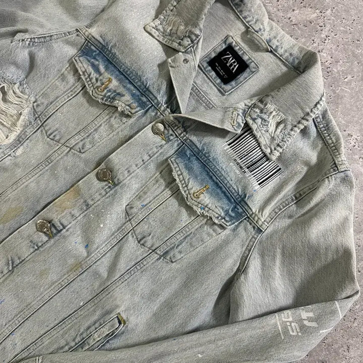 [BUNJANG] ZARA Barcode Stone Graphic Distressed Denim Jacket / 자라 바코드 석상 그래픽 디스트로이드 데님 자켓