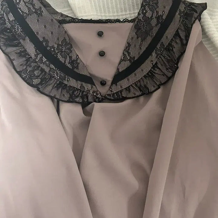 [BUNJANG] ROJITA Long Sleeve Blouse / 로지타 ROJITA 블라우스 긴팔 양지뢰 양산형 지뢰계