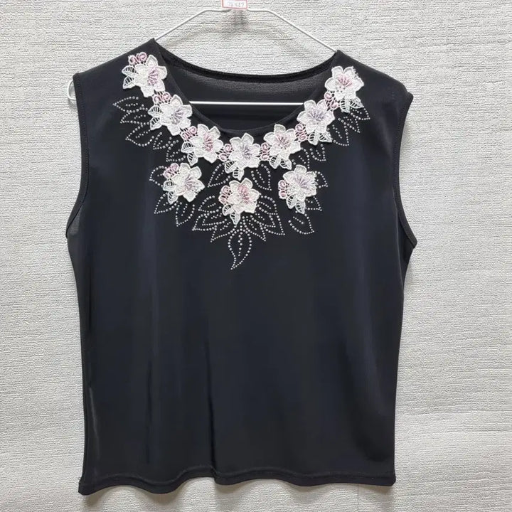 [SOLD OUT] 라457 민소매 블라우스