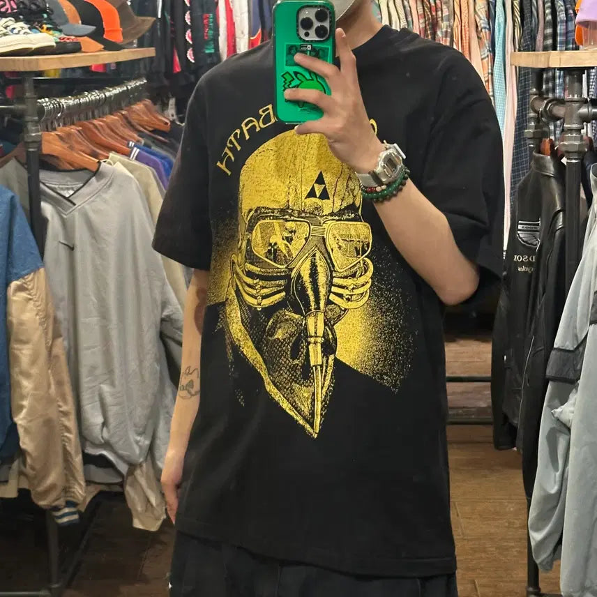 [BUNJANG] HI Vintage Rock Black T-Shirt / [HI] 블랙사바스 락 반팔티 블랙