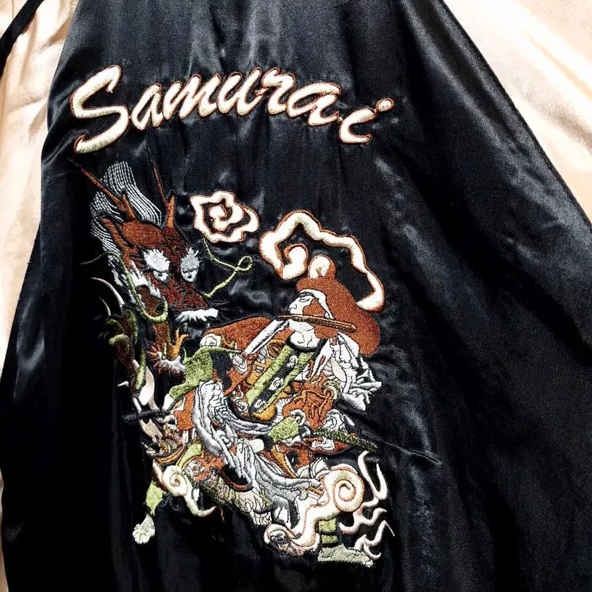 [BUNJANG] Vintage Reversible Tiger Embroidery Sukajan Jacket / JPN 빈티지 리버시블 호랑이자수 스카쟌
