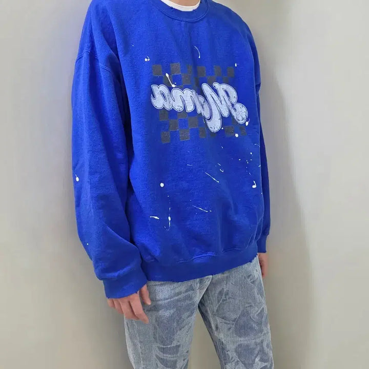 [BUNJANG] Handwork Royal Blue Painting Sweatshirt / 핸드워크 로얄 블루 페인팅 맨투맨 티셔츠