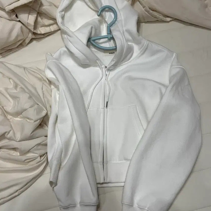 [BUNJANG] Miel White Crop Fleece Hoodie / 도매 미엘 miel 화이트 크롭 기모 후드집업
