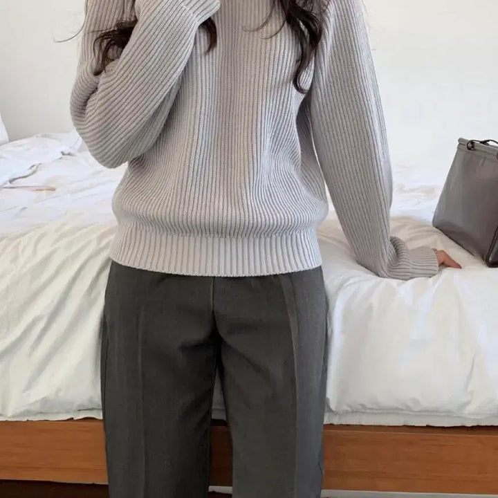 [BUNJANG] Hazzi Knit Sweater / 하찌 니트