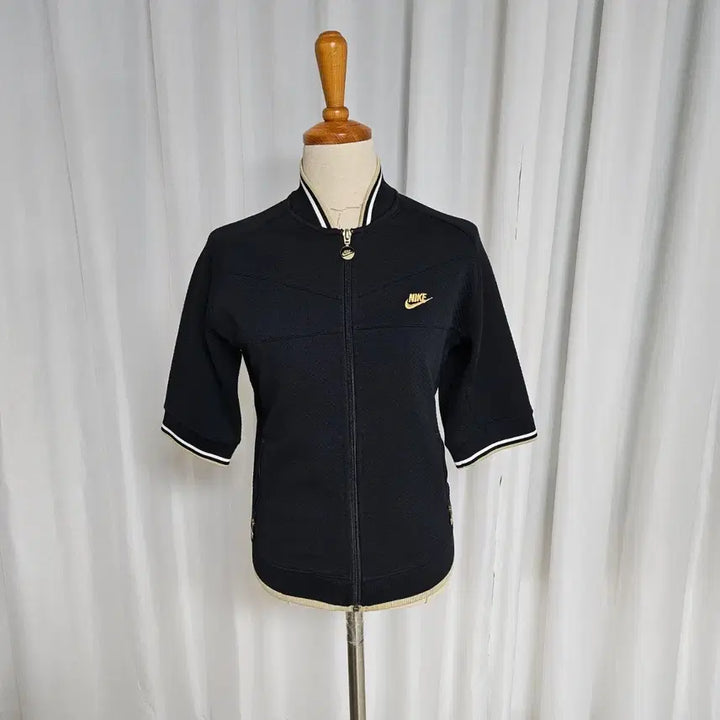 [BUNJANG] Nike Short Sleeve Zip-Up Jumper / 나이키 반팔 집업 점퍼