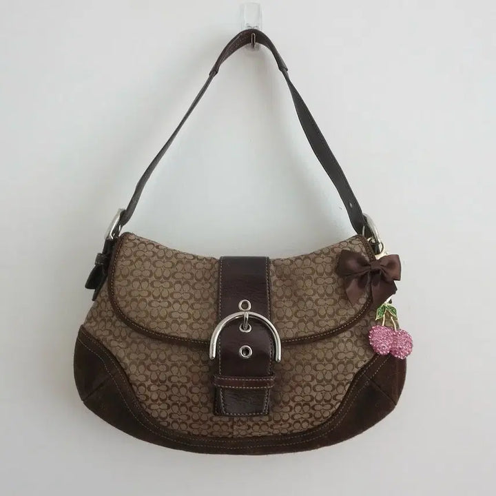 [SOLD OUT] coach) 코치 숄더백 기본 모델 베이직 버클 빈티지백