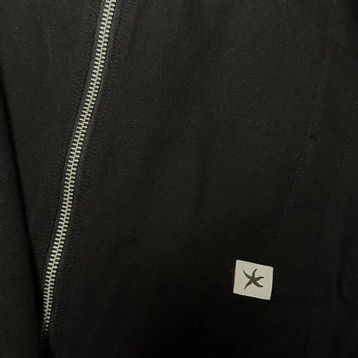 [BUNJANG] The Coldest Moment TCM Mini Logo Active Jacket / [새상품]더콜디스트모먼트TCM mini logo active jacket