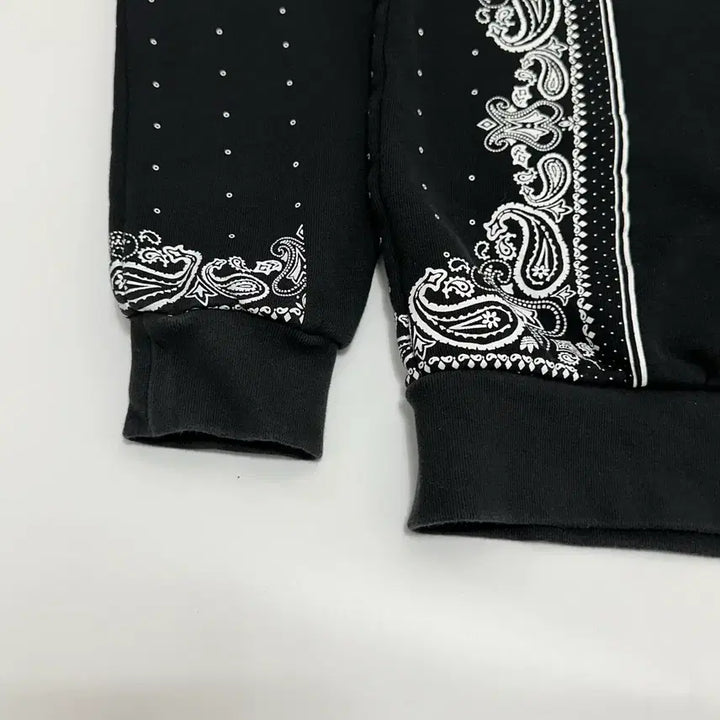 [BUNJANG] Adidas Bandana Big Logo Sweatshirt Black / 아디다스 반다나 빅로고 맨투맨 블랙
