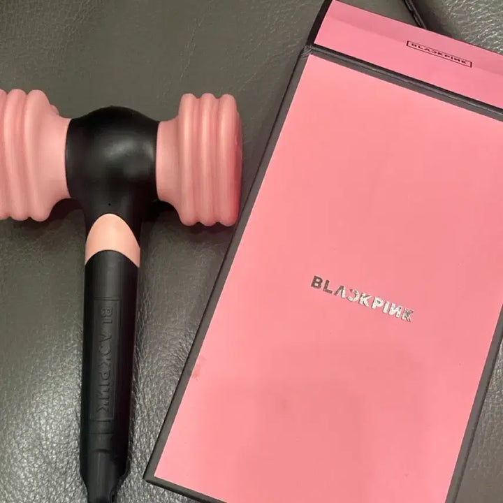 [BUNJANG] Blackpink Official Light Stick Ver. 2 / Blackpink 블랙핑크 응원봉 뿅봉 버전 2