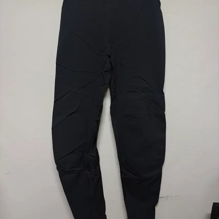[BUNJANG] Salomon Trekking Running Pants - Men&