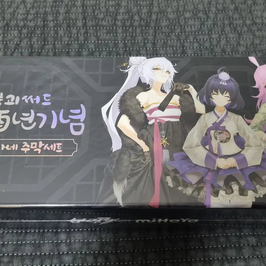 [BUNJANG] 가격인하) 붕괴3rd 원화집 vol.2 주년굿즈 / 가격인하) 붕괴3rd 원화집 vol.2 주년굿즈
