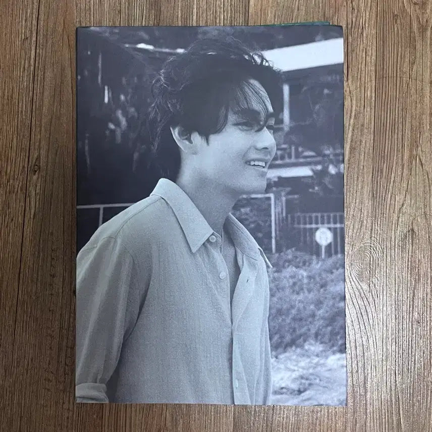 [BUNJANG] BTS V Photobook Type 1 / 뷔 포토북 type1 방탄 방탄소년단 김태형 양도 판매 급처 처분 앨범