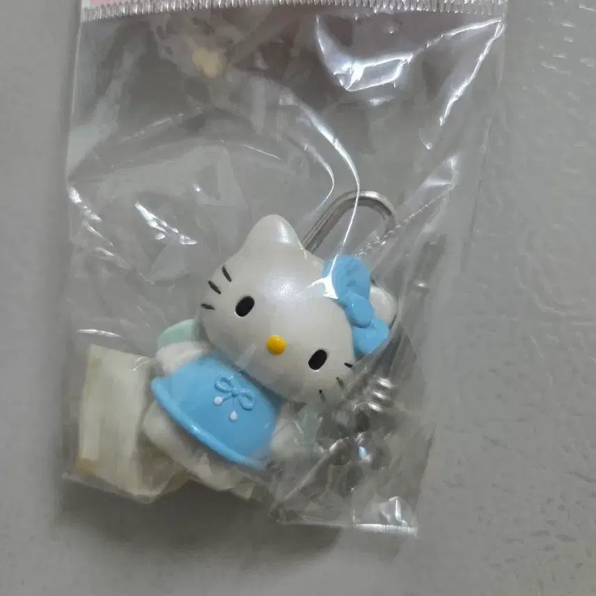 [SOLD OUT] 산리오 고전키티 엔젤키티 자물쇠 마스코트 피규어