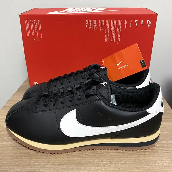 [BUNJANG] Nike Cortez Leather Black Sneakers / (새제품) 나이키 코르테즈 레더 블랙 매장정품