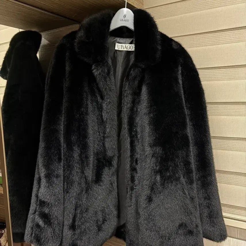 [BUNJANG] Urado Chloe Fur Half Jacket (Black) / 유라고 퍼자켓 Chloe fur half jacket (블랙)