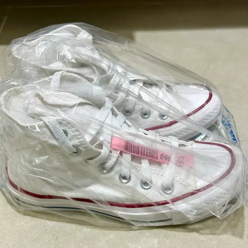 [SOLD OUT] 컨버스 척테일러 올스타 화이트 하이