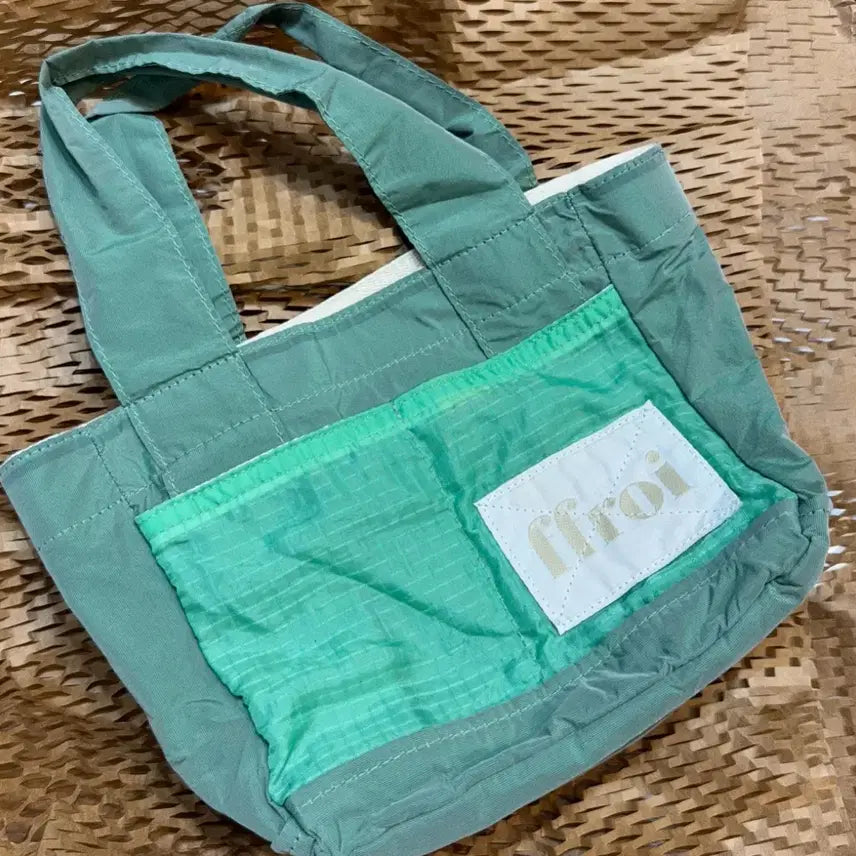 [BUNJANG] Froe Dua Tote Bag (Green) / 프루아 두아 토트백 (그린)