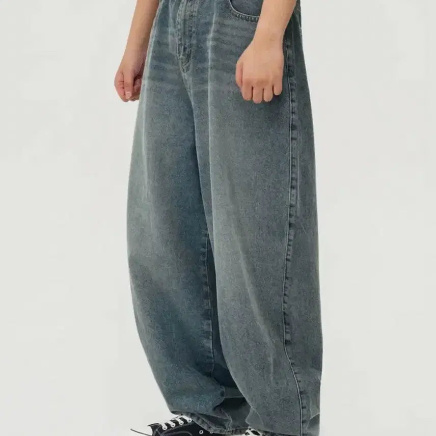 [SOLD OUT] (새상품) 버클다운 벌룬 와이드 데님 팬츠