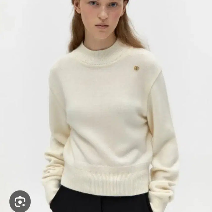 [BUNJANG] Depound Charming Fall Knit Ivory / 드파운드 차밍 폴 니트 아이보리