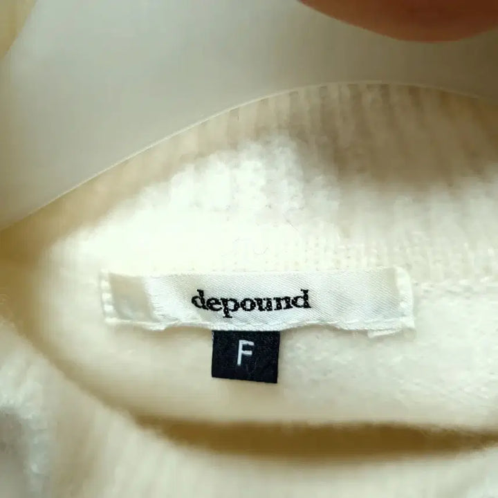 [BUNJANG] Depound Charming Fall Knit Ivory / 드파운드 차밍 폴 니트 아이보리