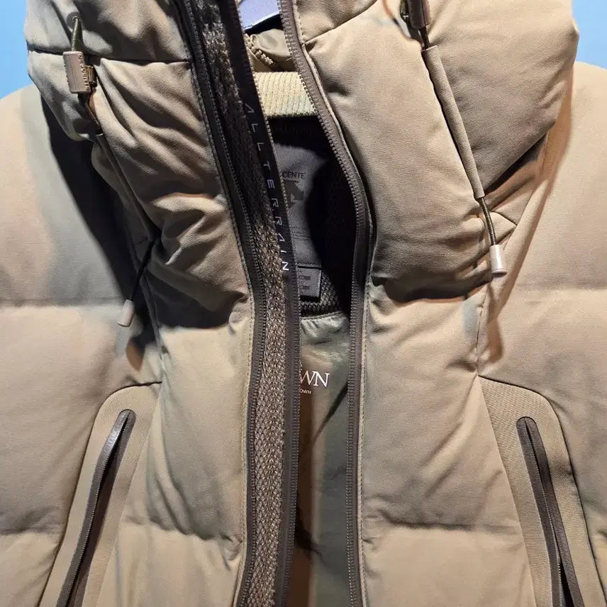 [BUNJANG] Descente Alterrain Mizusawa Down Padded Jacket L / 데상트 얼터레인 미즈사와 다운 패딩 L