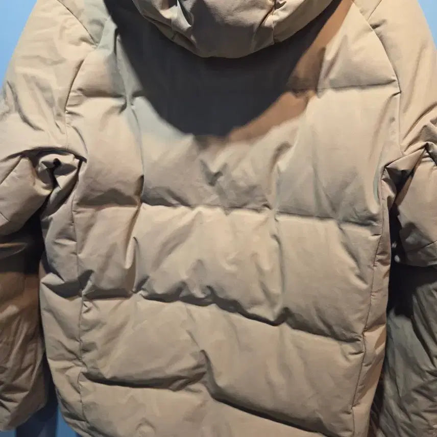 [BUNJANG] Descente Alterrain Mizusawa Down Padded Jacket L / 데상트 얼터레인 미즈사와 다운 패딩 L