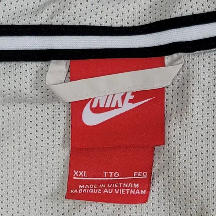 [SOLD OUT] (XXL)나이키 윈드러너 바람막이 후드자켓 판매합니다