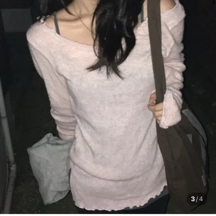 [BUNJANG] Koi Jin Abley Off-Shoulder Wrap Knit Top / 코이진 에이블리 여리여리핏 오프숄더 랩니트