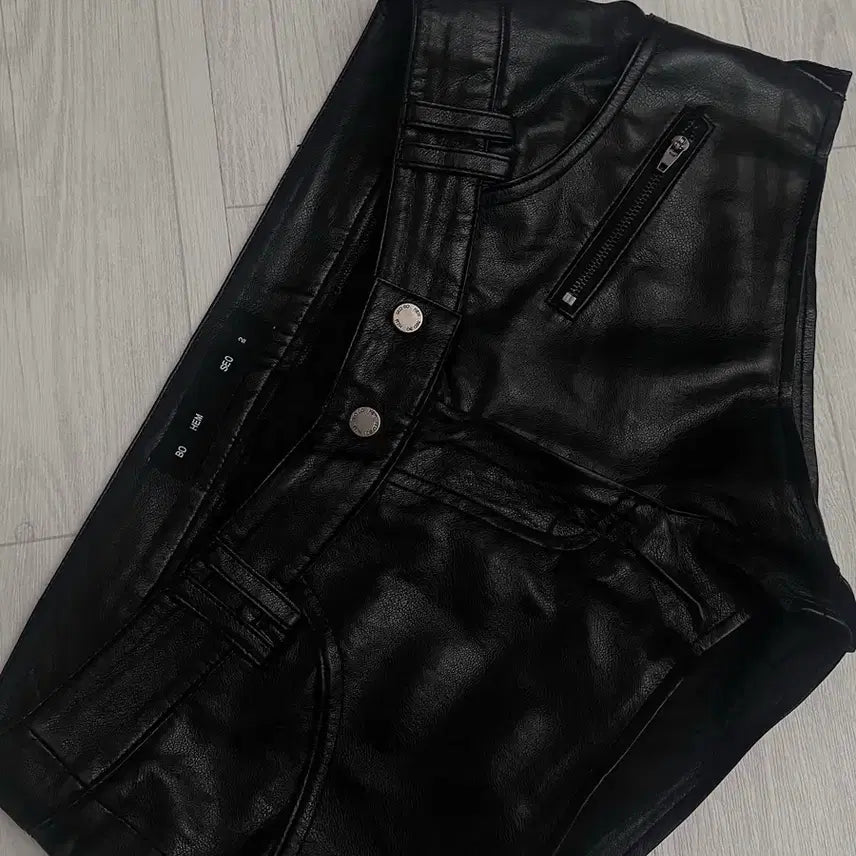[BUNJANG] Bohemian Seoul Leather Micro Shorts / 보헤미안서울 레더 마이크로 숏츠