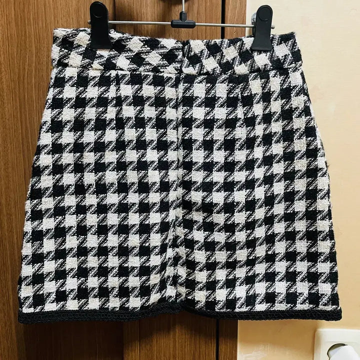 [BUNJANG] Houndstooth Check A-line Mini Skirt / 하운드투스 체크 A라인 미니 스커트